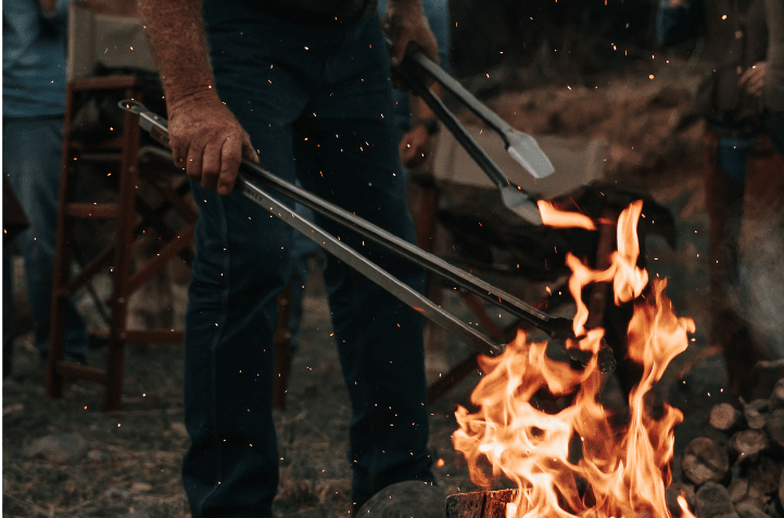 How Long Should Your Braai Tongs Be?