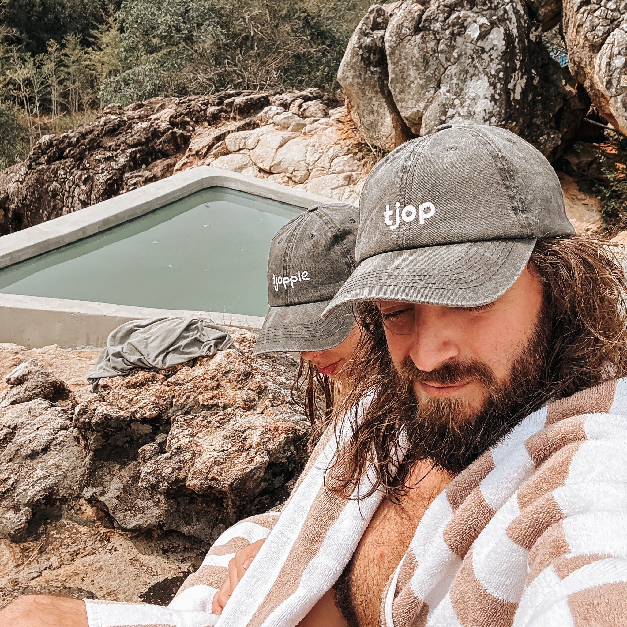 Caps / Gift Cards - Donkey Long Tong